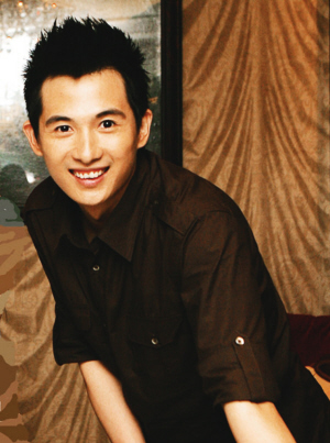 18岁春晚一舞成名,25岁扬名国际,实力不输金星,女儿双全娇妻美|黄豆豆