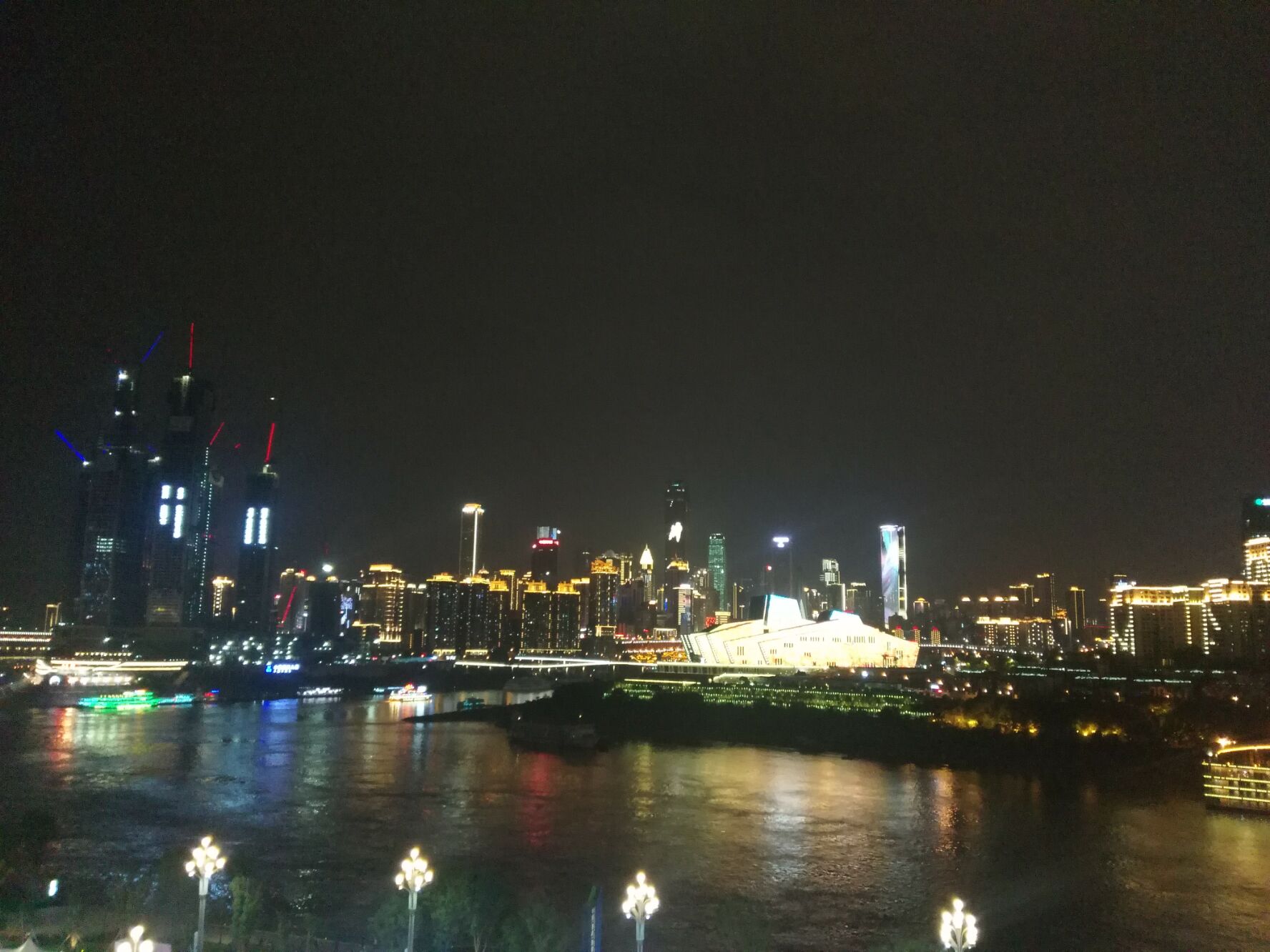 重慶彈子石老街全面開街,夜景璀璨,或成又一個網紅打卡地