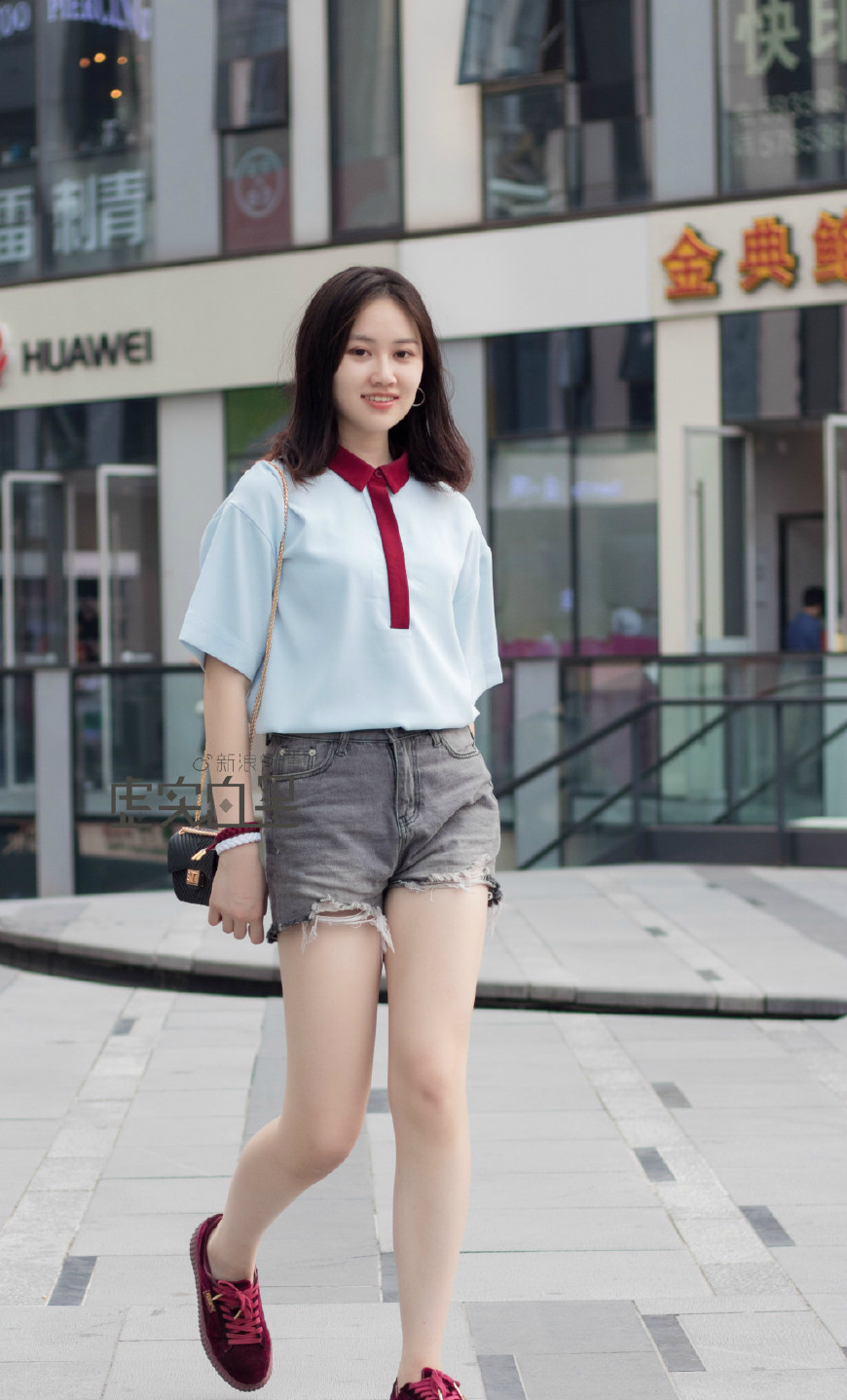 街拍图1图2超短裤美女追她们分分钟想要追到图6是不可能