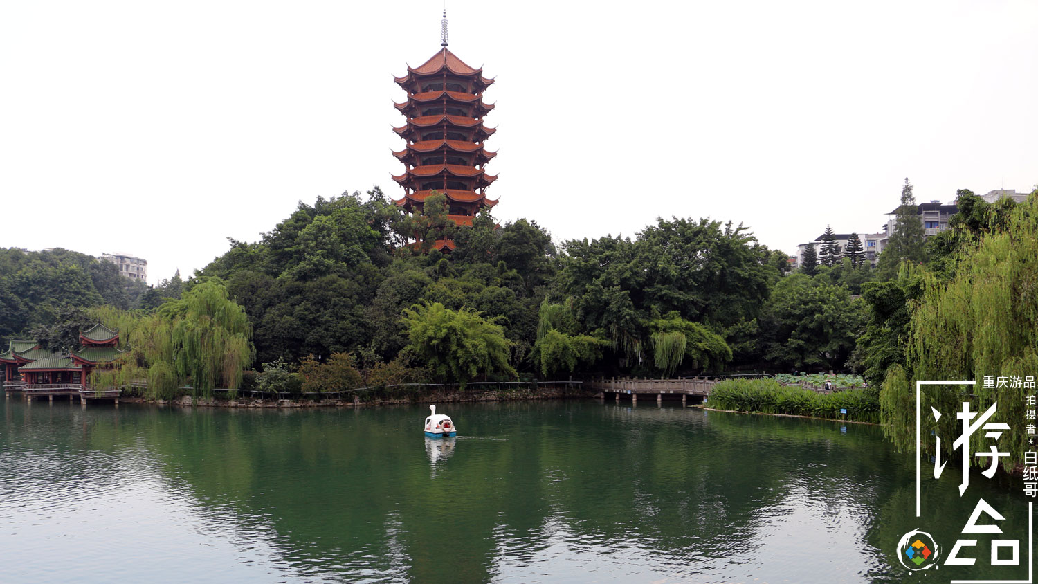飞机都从这里划过天空,重庆江北机场旁的隐秘世界