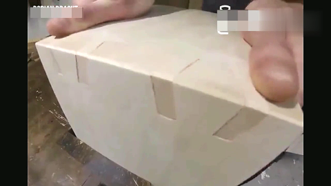 古代建筑中的榫卯结构,巧夺天工的技艺,让人佩服_新浪新闻