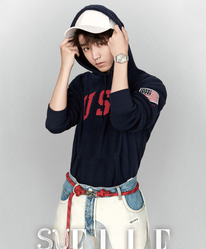 王俊凯青春感时尚大片,阳光棒球少年解一下