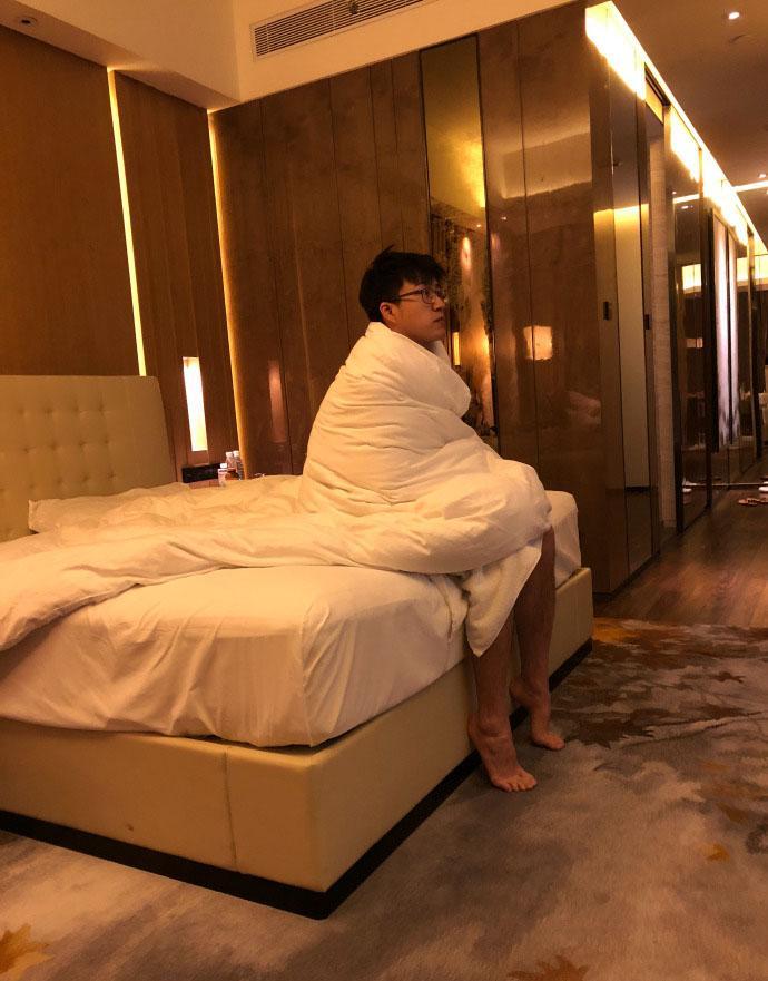 福原爱老公在酒店裹被观战