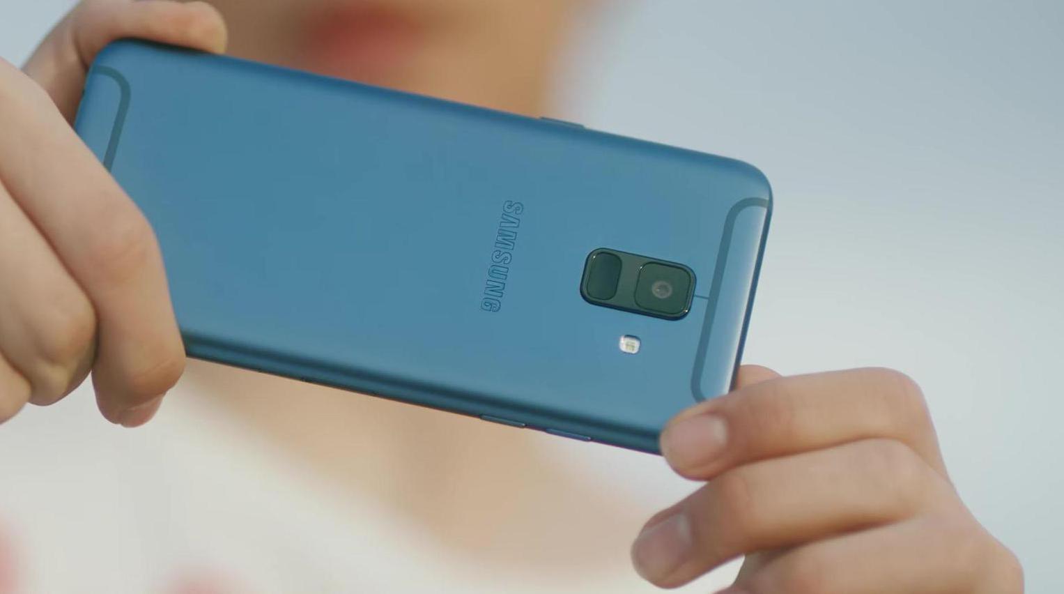 三星galaxy a6/a6 亮相工信部,扬声器居然放到了这里!