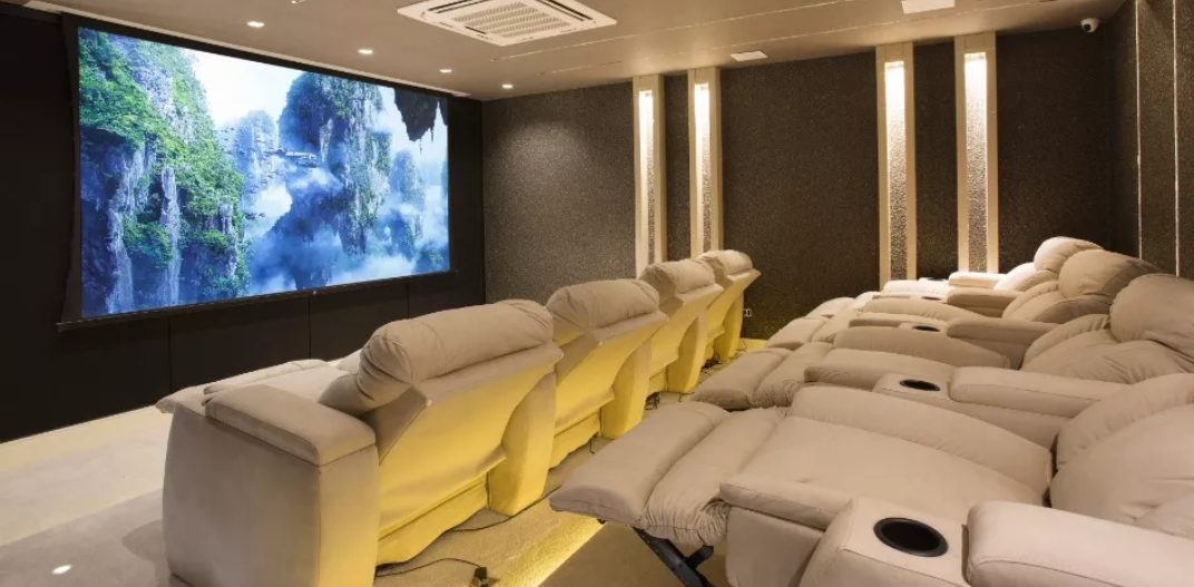 江苏苏宁俱乐部外援特谢拉,他的豪宅被曝光,非