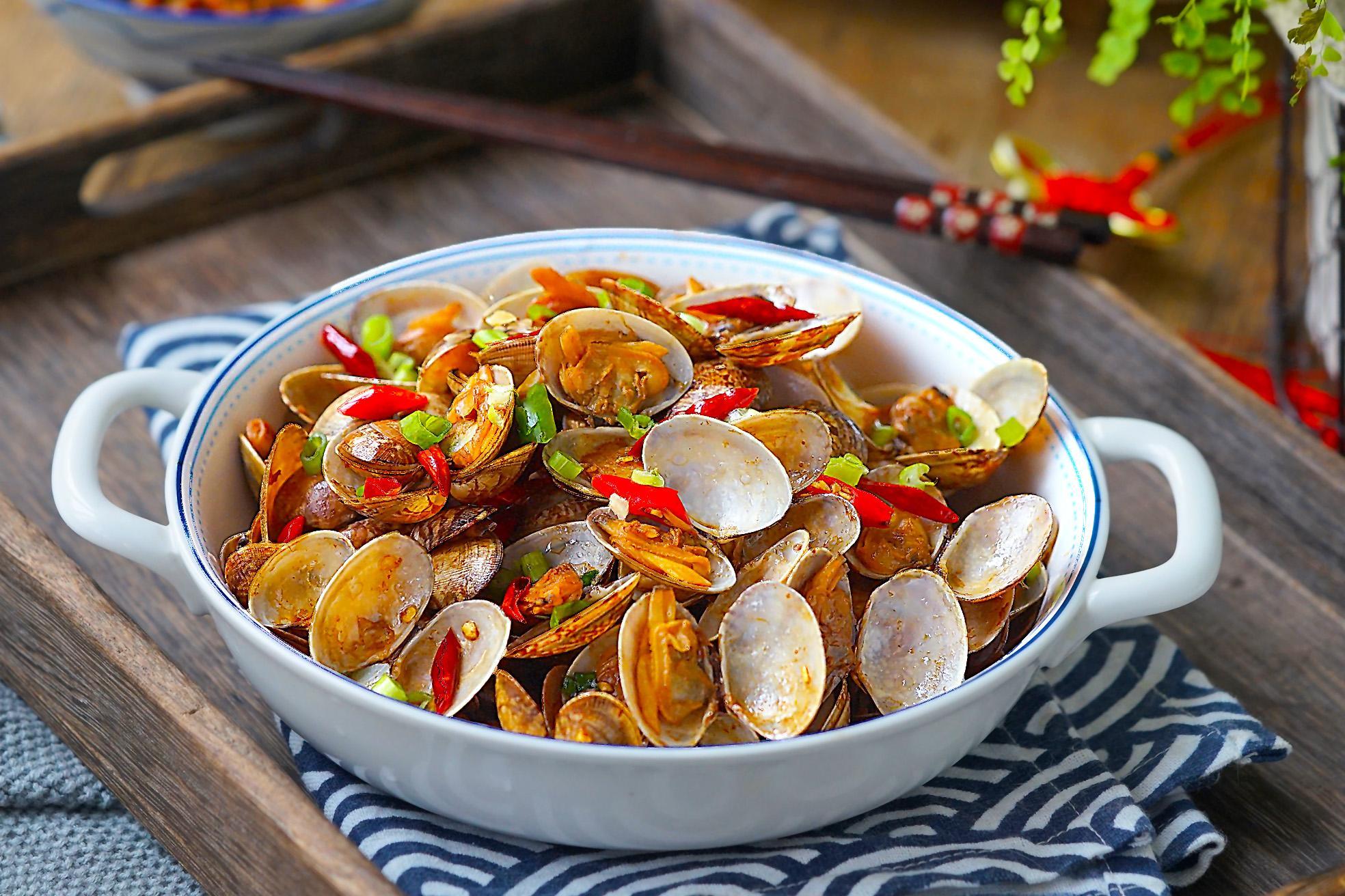 爆炒香辣花蛤