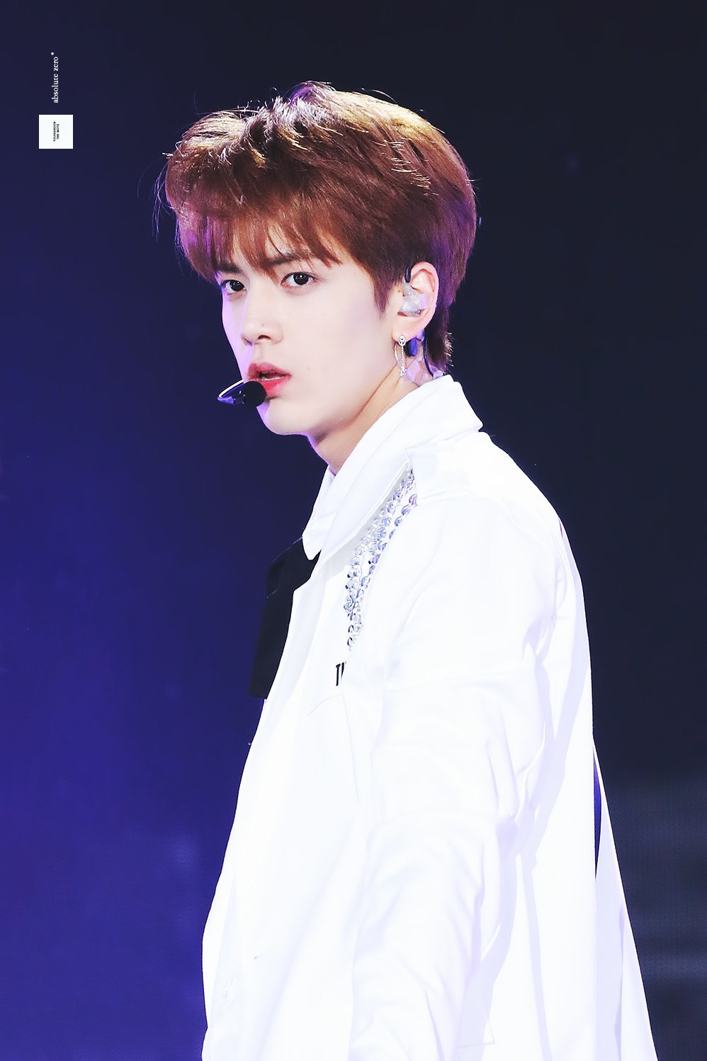 97年的金泳勋也是非常好看了!