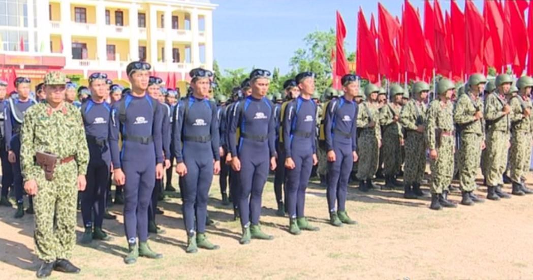 这个第 126 水上特工团就是越南蛙人部队第 126 旅的前身.