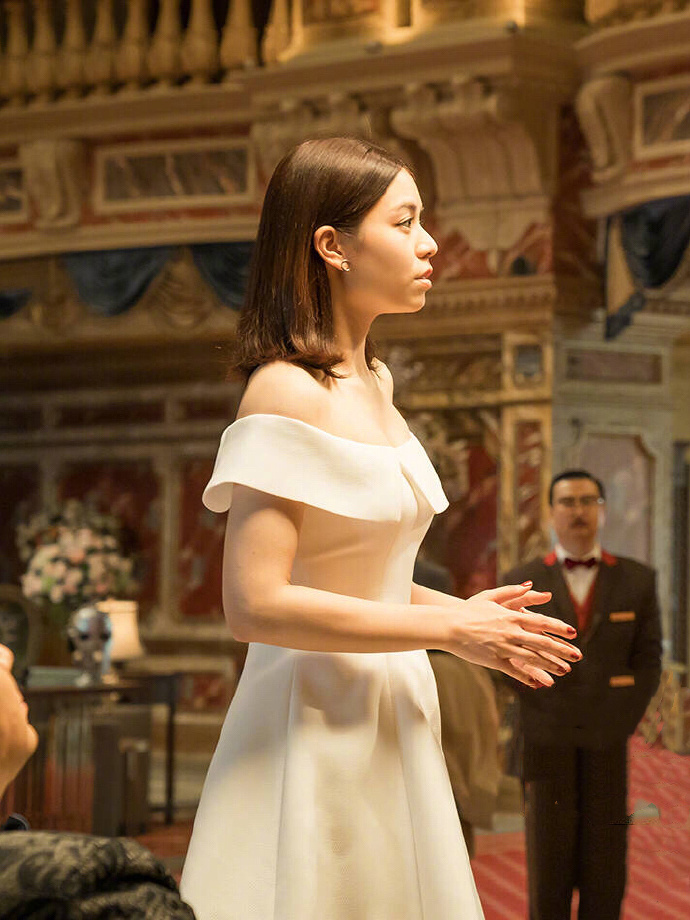 《西虹市首富》女主角宋芸桦 果然是耐看型美女