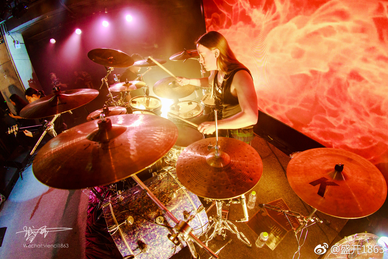 术师2018全国巡演·昆明站 在@modernskylab昆明 现场 @但丁之舟乐队