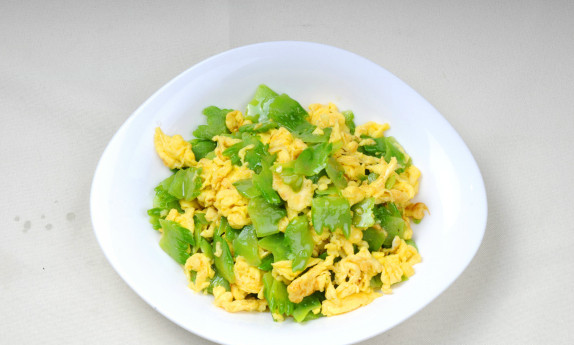 鸡蛋炒素菜这几种比较好吃如果喜欢感觉学着做美味又可口