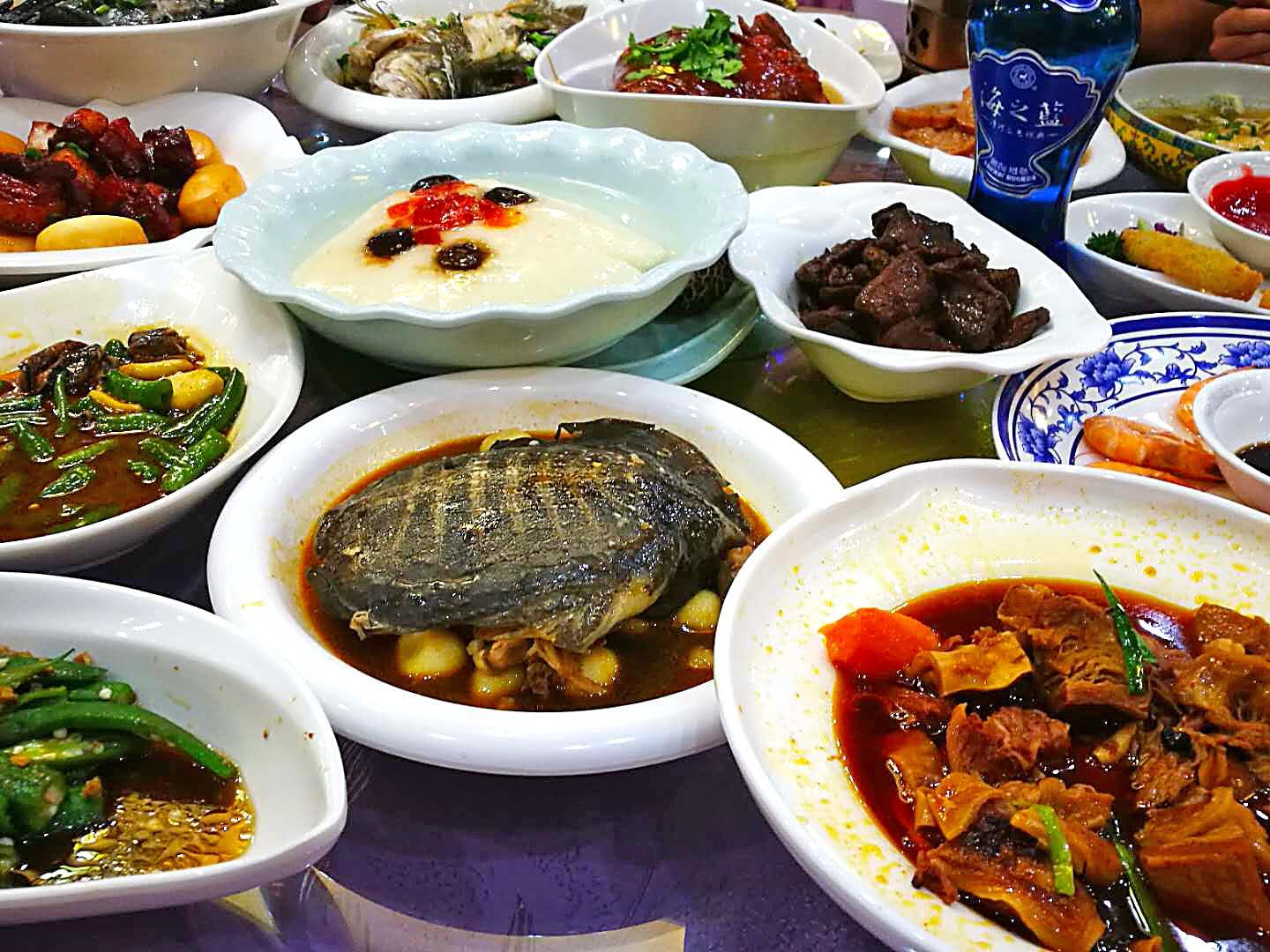 侄儿请我去喝喜酒,酒席一点也不差