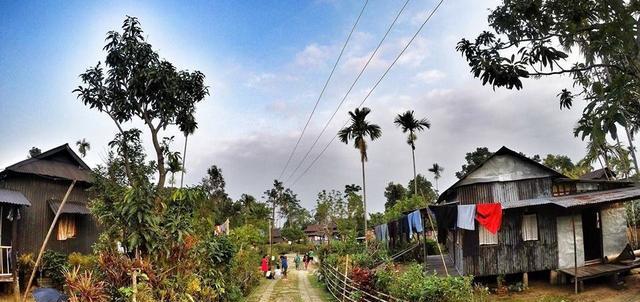 脏乱差印度竟有亚洲最干净村庄, 曾惊动总理, 被赞为世界典范