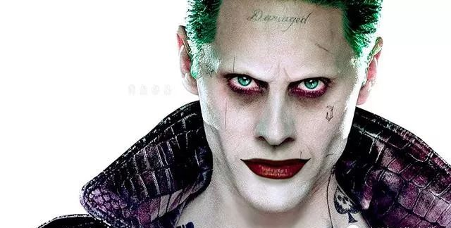 《小丑》独立电影预告片发布,一个笑容就让人感受到邪恶