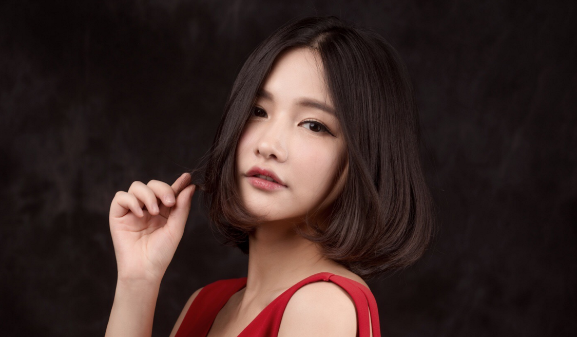 7百万粉丝的miss纯素颜出镜,这勇气值得学习,素颜美才是真的美