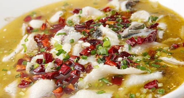 四川美食酸菜鱼, 酸辣可口, 连老公都吃了三碗饭