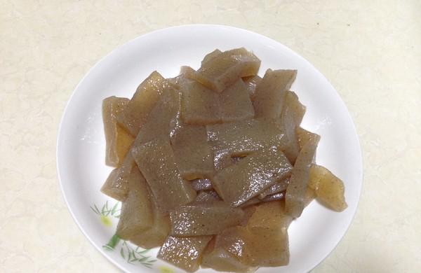 今天给大家推荐一道魔芋豆腐味道清爽可口好吃极了