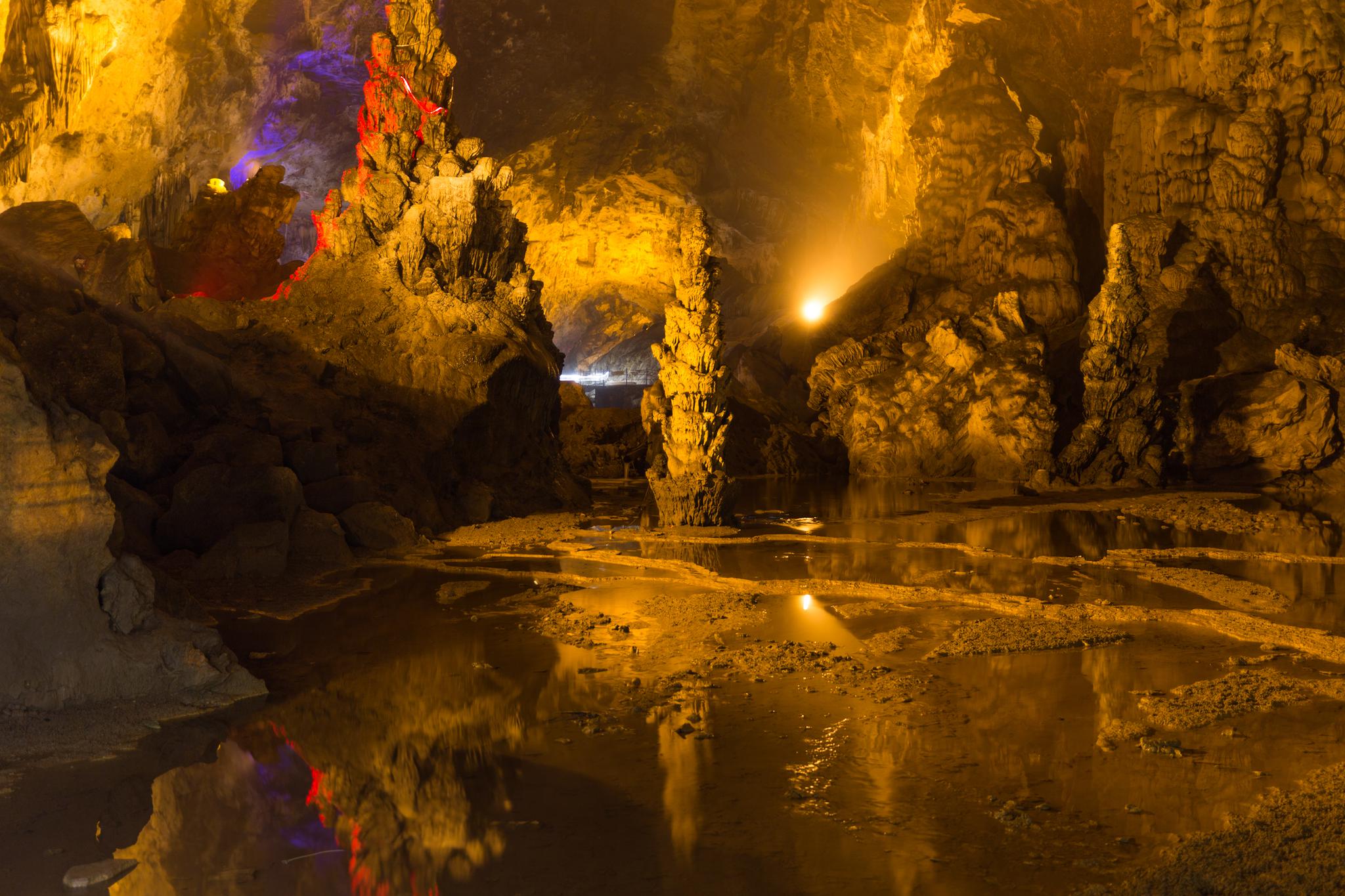 湖北钟祥市的黄仙洞景区这边的溶洞还是蛮多的