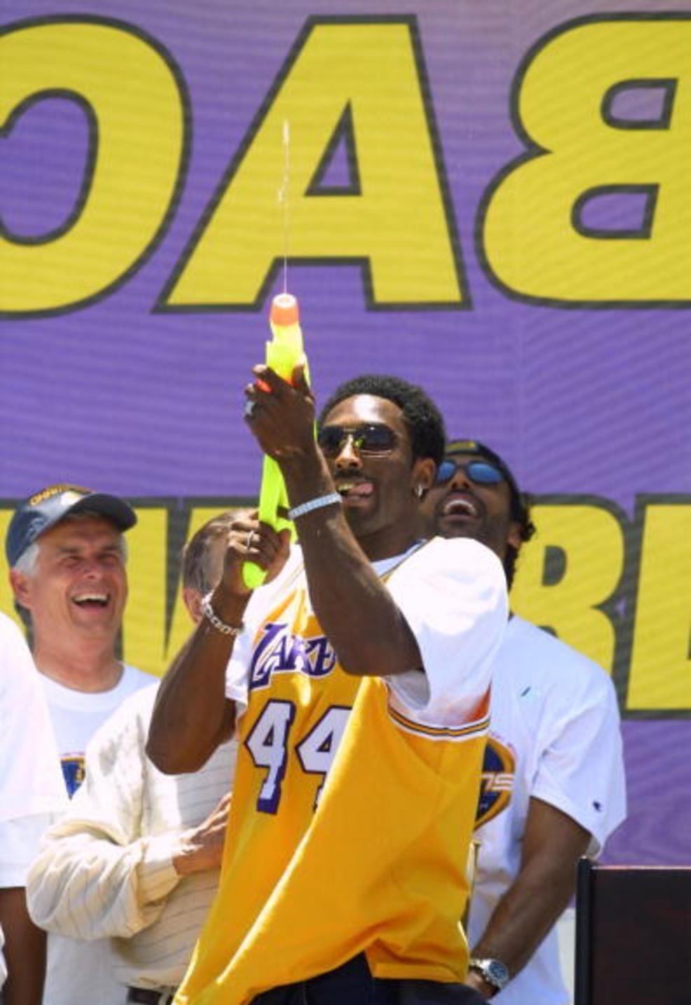 从8号到24号回顾科比不可思议的职业生涯