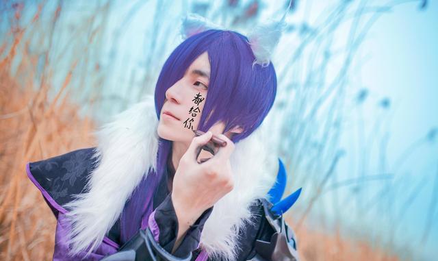 王者荣耀cos秀小乔李白搞暧昧你么你这么亲密周瑜知道吗