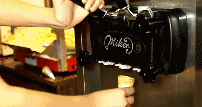 这家店超有魅力,临沂竟然开了15家,只卖火锅竟然这么多人支持!