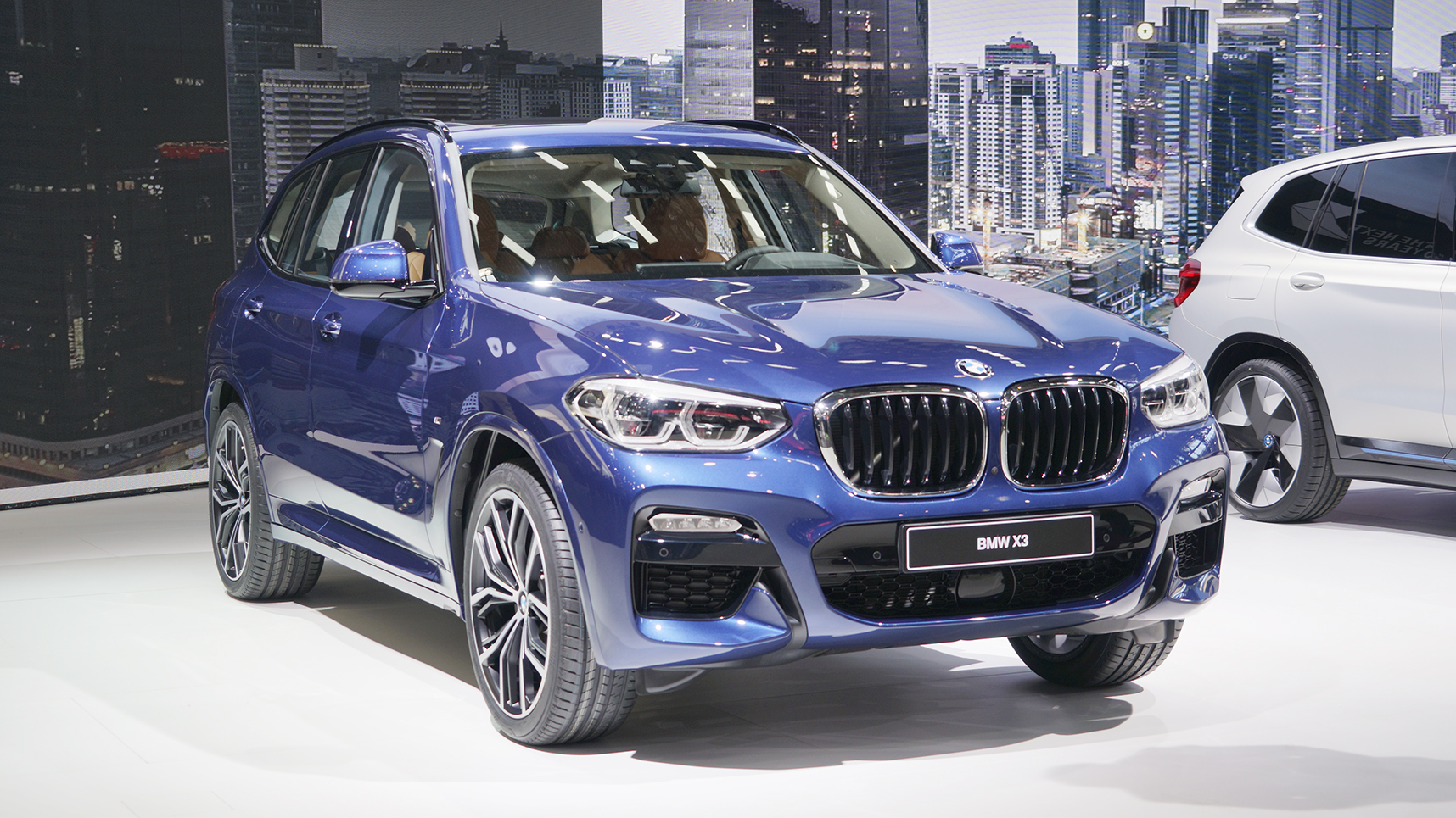 原汁原味不加长!国产全新宝马x3亮相 | 2018北京车展