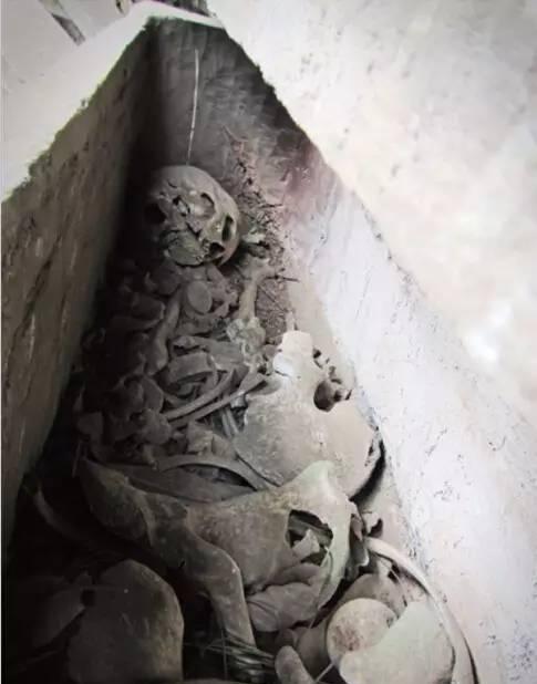 结合悬棺年代及这一重要线索,另一个民族逐渐浮现出来——都掌蛮.