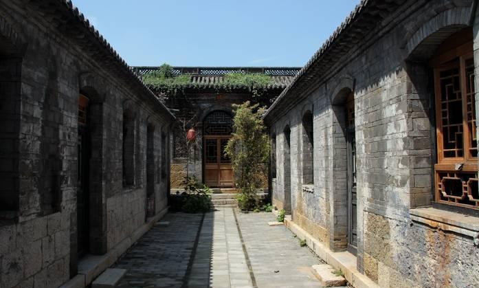 守太行数百年,明清时期的城垣,230多年历史的皆山书院,最完好的四合院
