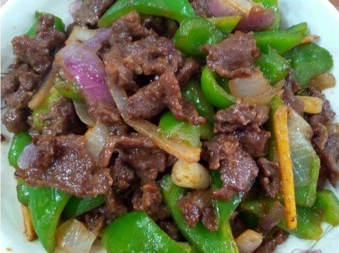 好吃美味的青椒炒牛肉的做法
