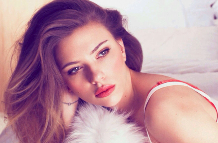 最受欢迎的4位好莱坞女明星,斯嘉丽上榜,图4被誉为男性杀手