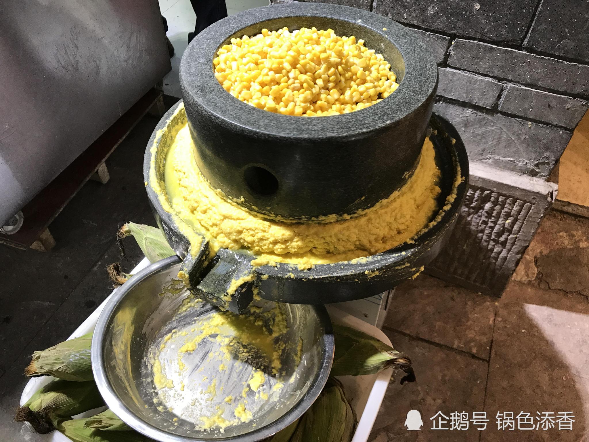 玉米饼3元一个,每天做100个卖不完,后来她想了一个办法,把老家的石磨