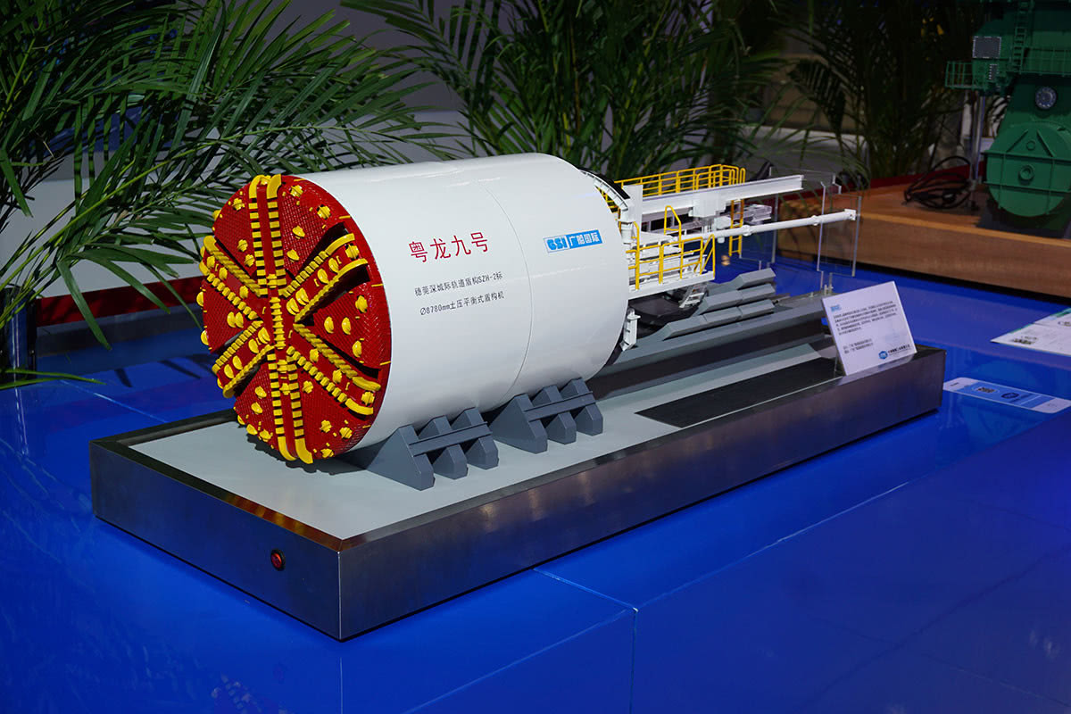 中的国盾构机走出国门,俄罗斯一次就是5台!