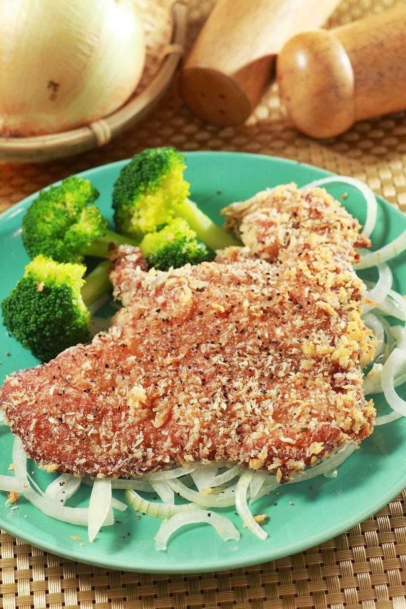 在家自己动手做美味香烤鸡排!