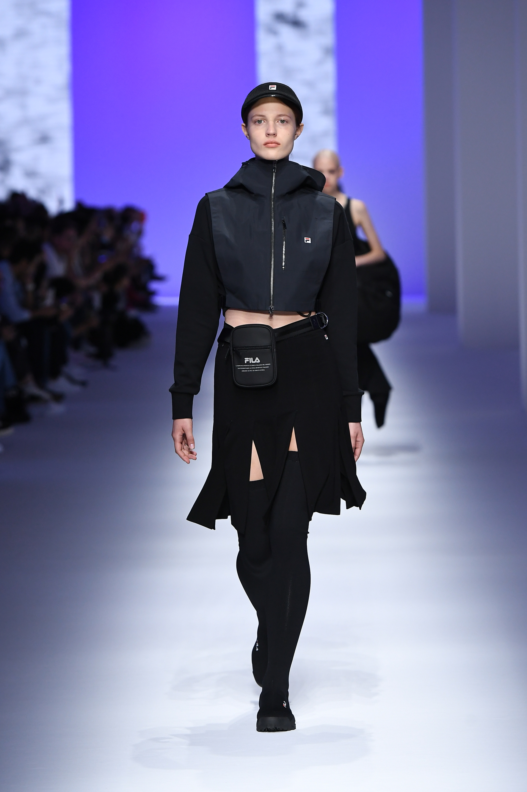 时装周又来了,fila作为百年运动品牌首次亮相米兰时装周主日程