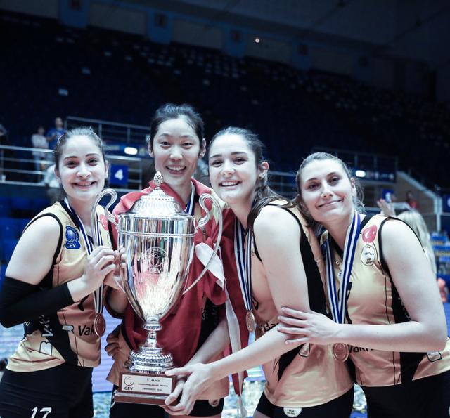 土耳其女排联赛公布赛程,瓦基弗银行对阵伊萨