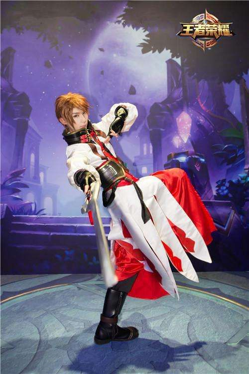 最帅气李白大家都知道王昭君历史上是一位美女,在天美的工作室里面