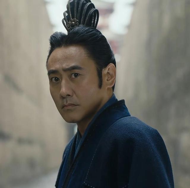 《军师联盟》曹操测司马懿,回头一瞬鹰视狼顾之相吴秀波演技绝了