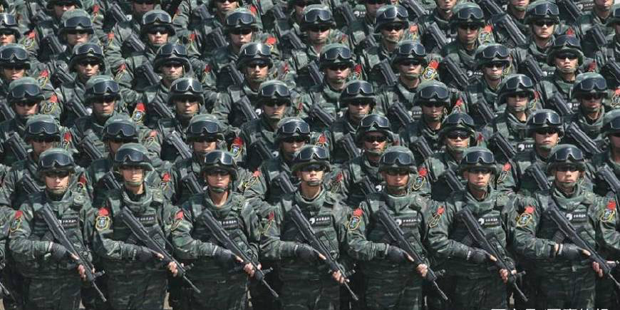 中国军人有多牛,看完他们的武器装备你就懂,美国大兵都服气|武器装备|单兵|装备_新浪新闻