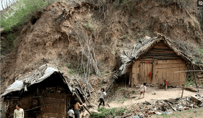 农村夫妇隐居深山十二年生育五女与世隔绝只为求一子