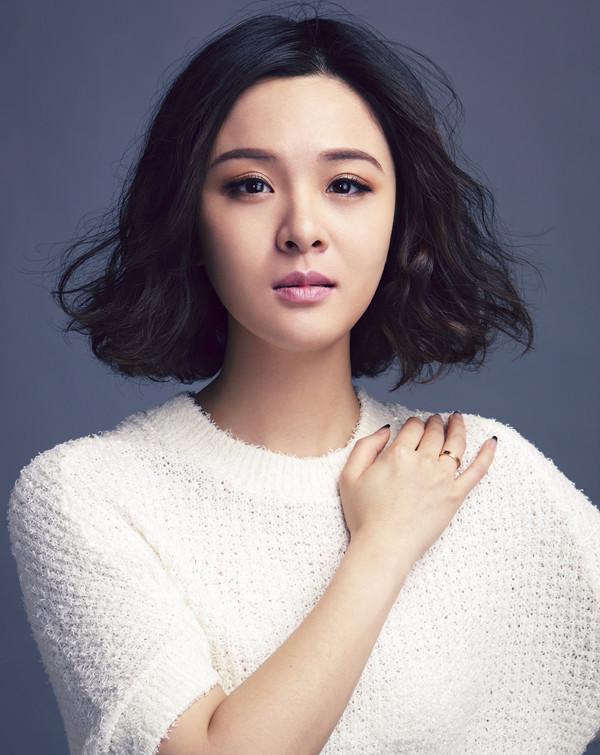 因没背景, 10岁演戏, 出道20多年仍戏好人不红, 如今瘦成锥子脸?