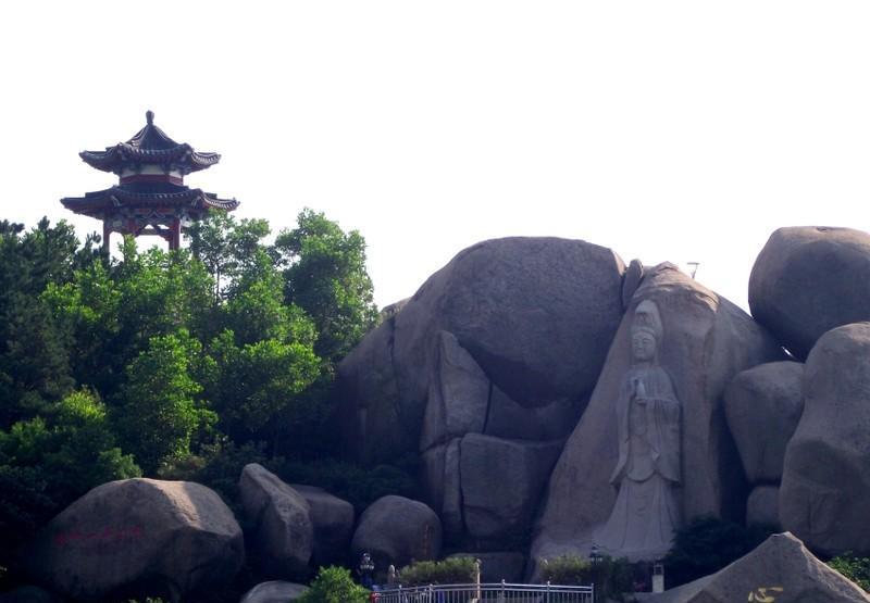 其中"翁公书院"传为明嘉靖年间进士,官任兵部尚书的蓬洲人翁万达少时