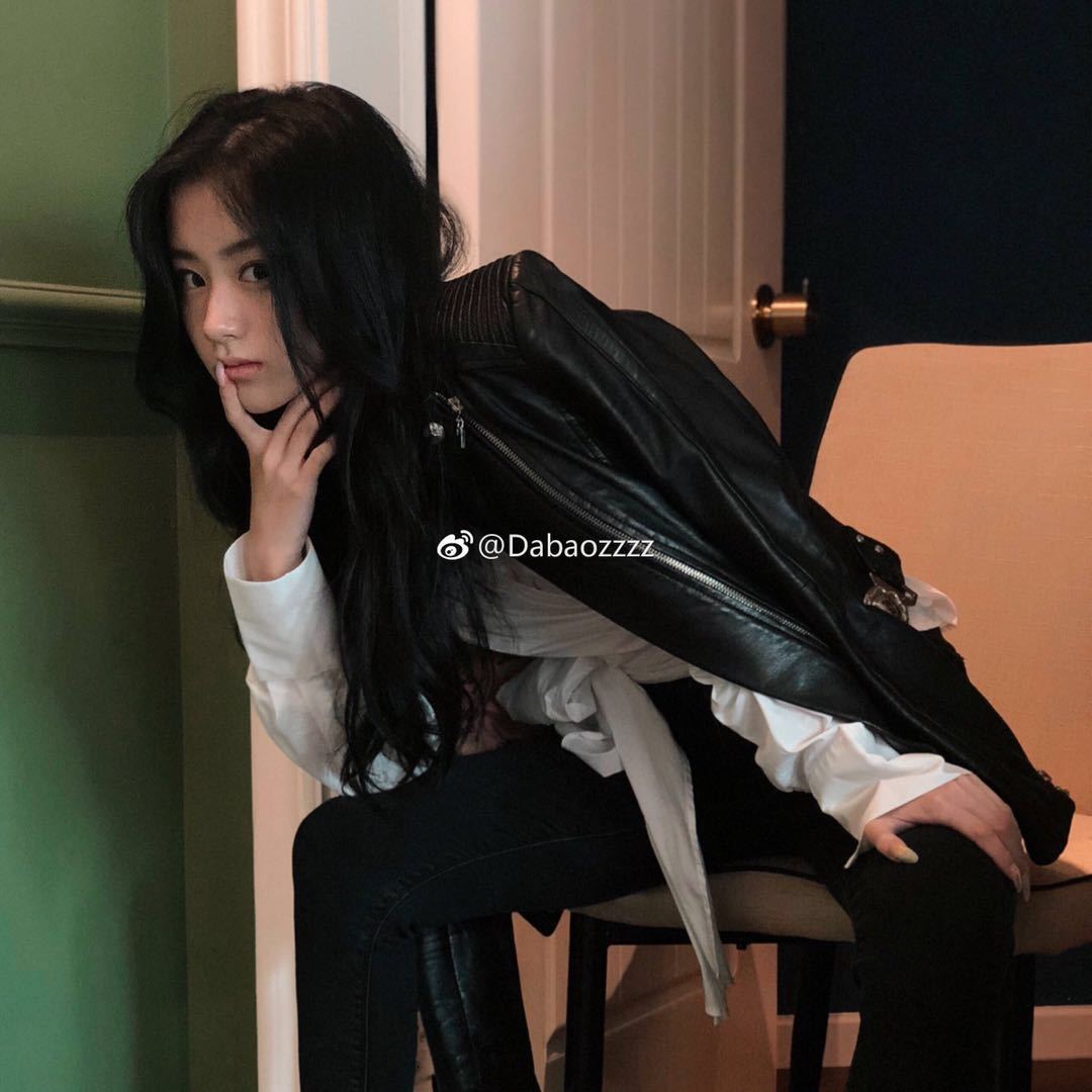 深圳文锦中学学跳舞的包露佳小姐姐喜欢hiphop