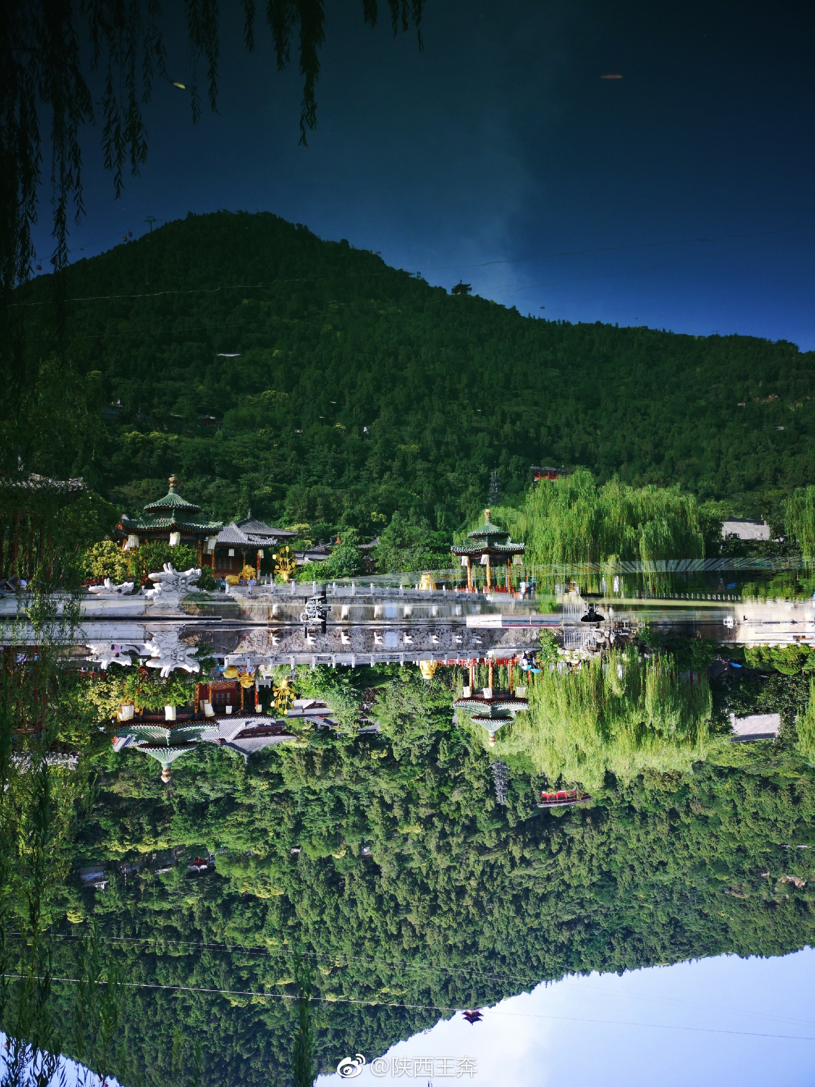 华清宫华清池61骊山景区位于西安城东30公里