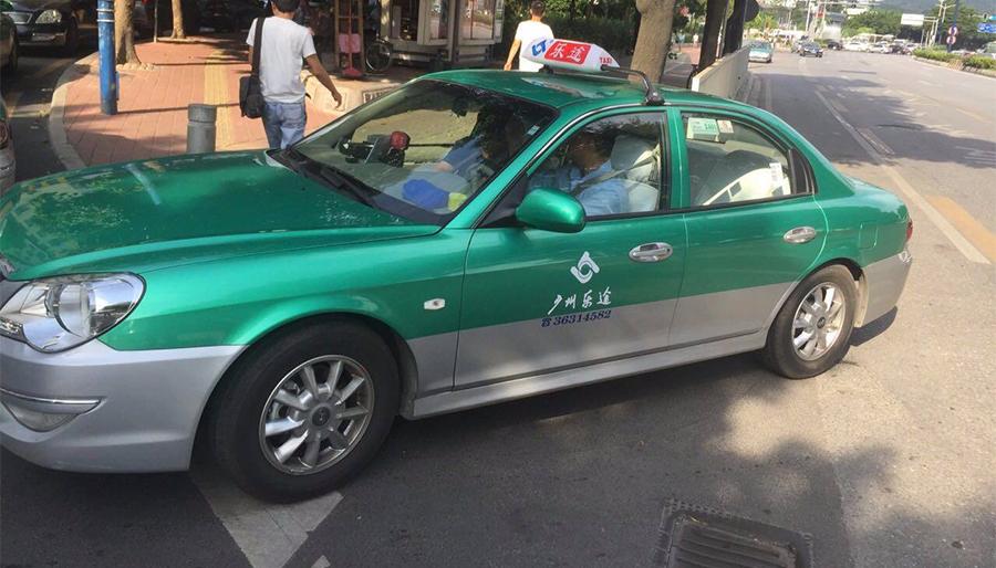 广州出租车拒载乱像严重!相关部门推出处罚新规,乘客也可举报?