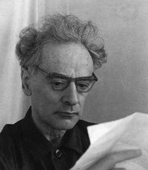 2 列夫·达维多维奇·朗道(苏联)海森堡和玻尔笑起来还是很温暖的1932