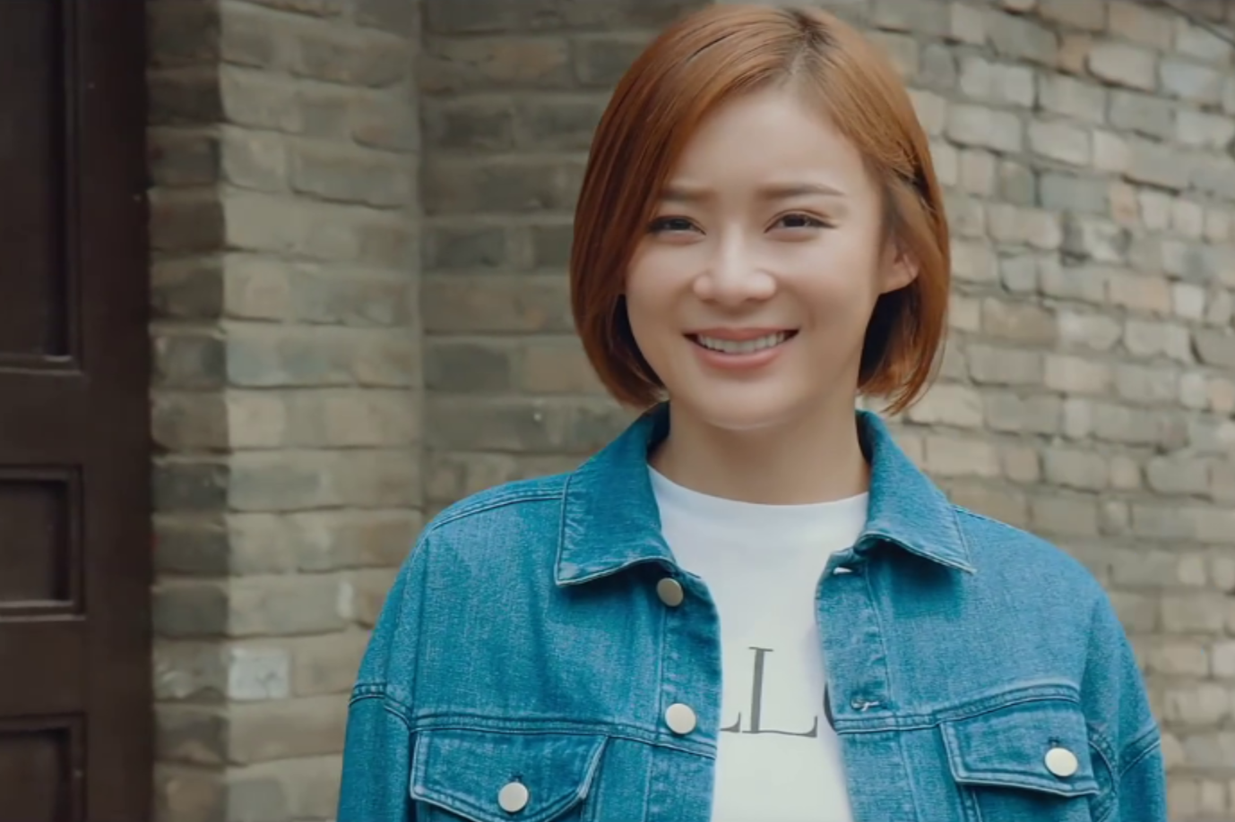 袁姗姗这个短发造型有种干练精致的美