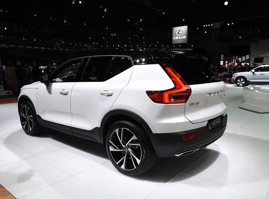 但他是一辆最不像沃尔沃的设计,相比全系的沃尔沃xc-40显得更加精致和