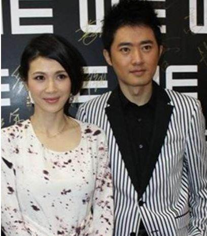 43岁任泉老婆近照曝光,隐藏了整整8年,网友:难怪没看上李冰冰