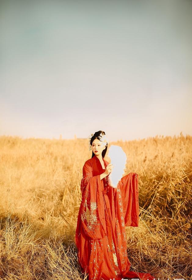 古典古装汉服襦裙中国风复古唯美摄影古风美女美人红衣田园写真