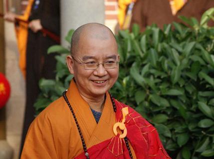 他是受万人敬仰的大法师却违反清规戒律现正接受性侵调查